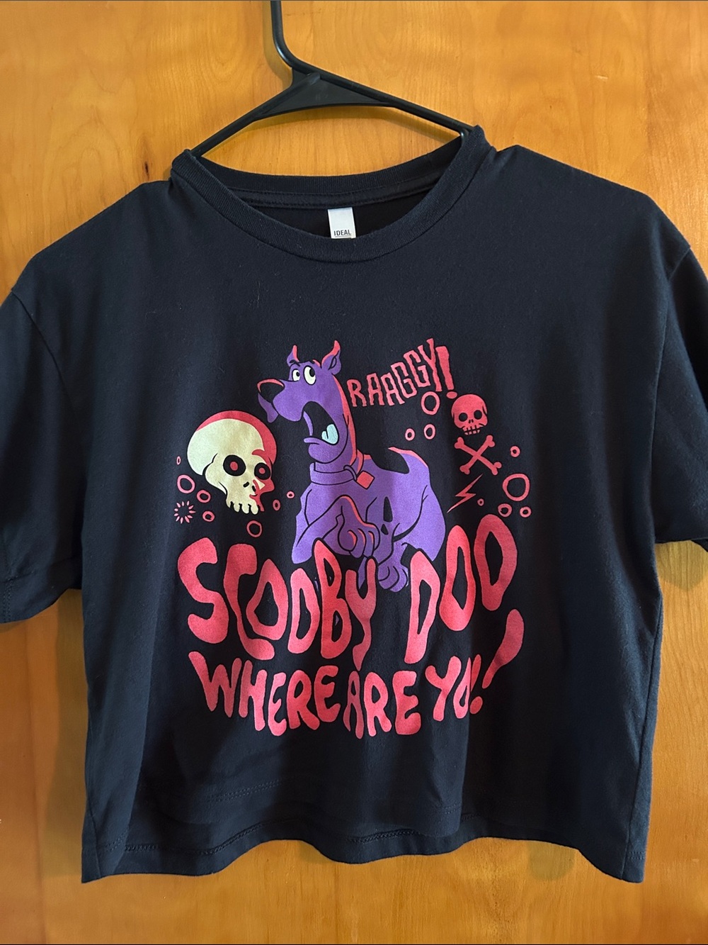 Women’s scooby doo crop top - Picture 2 of 2